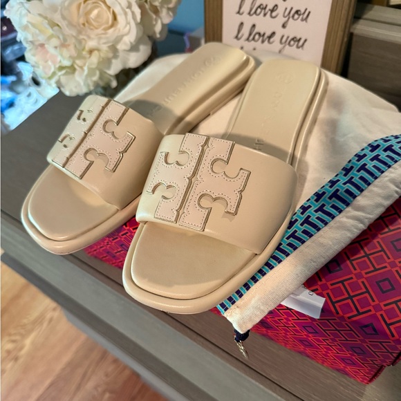 Tory Burch Cream Slide Sandals - Picture 1 of 3